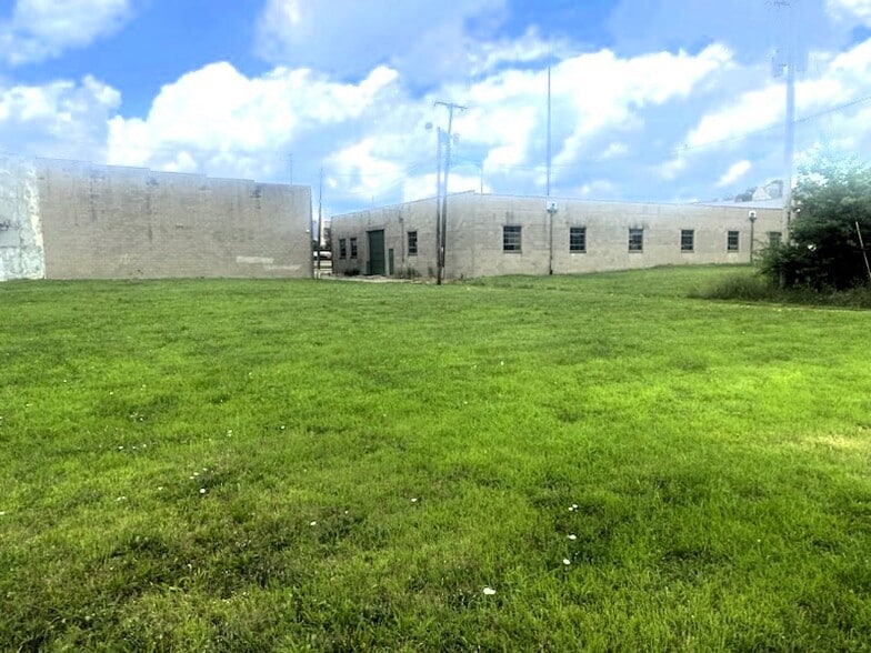 More Photos Of 521-523 S 6th St, Saint Joseph Land For Sale