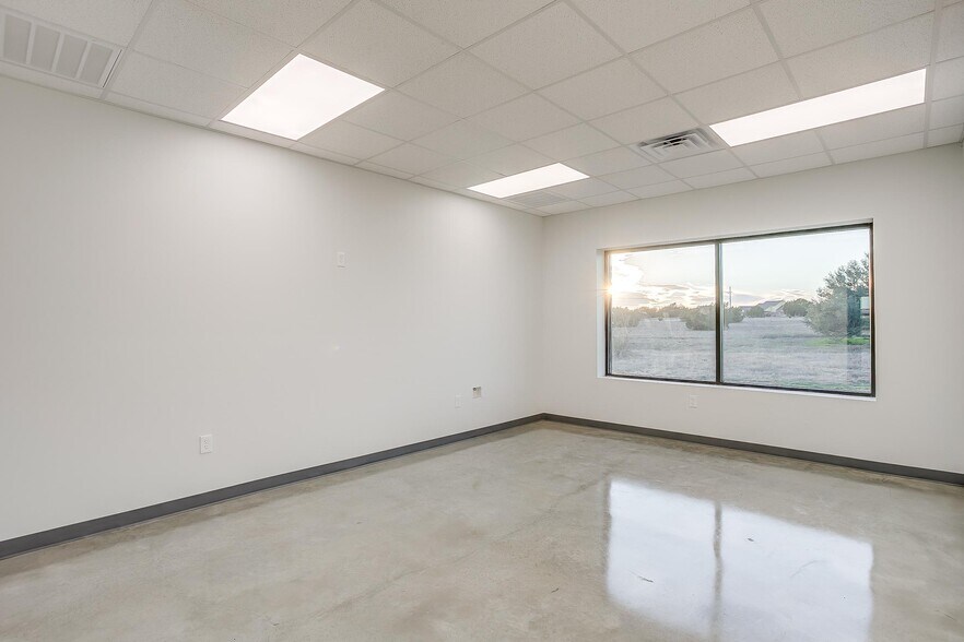 More Photos Of 4939 Fm 920, Weatherford Flex For Sale