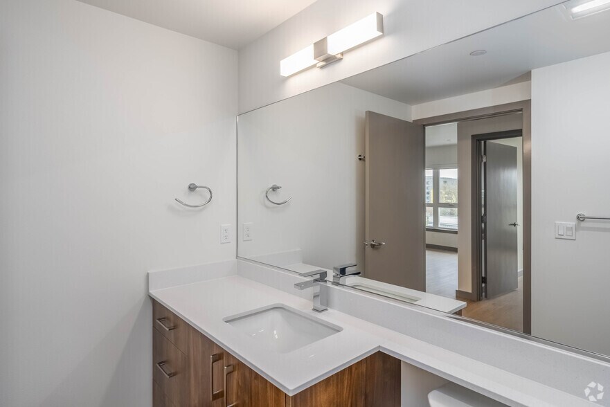 More Photos Of 110 Roy St, Seattle Apartments For Lease