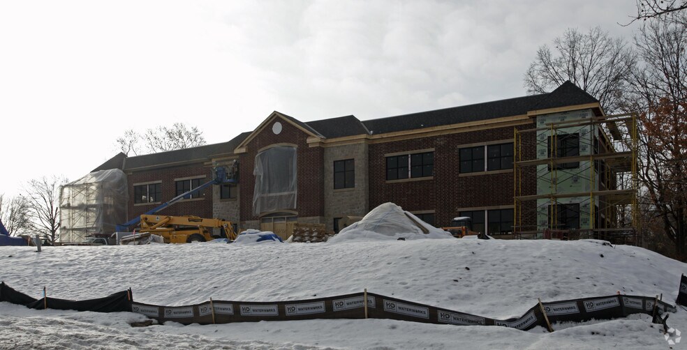 More Photos Of 4605 E Galbraith Rd, Cincinnati Medical For Sale