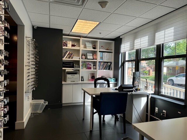 More Photos Of 431 Park Ave, Falls Church Medical For Sale