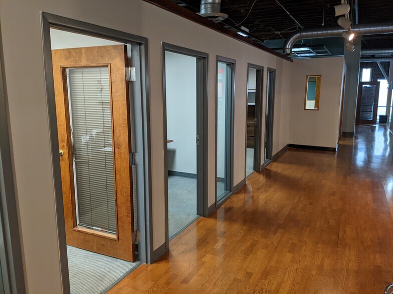 More Photos Of 119 Luckie St NW, Atlanta Loft Creative Space For Lease