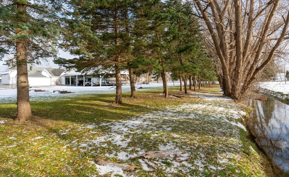 More Photos Of 271 Columbia Ave, Depew Lodge Meeting Hall For Sale