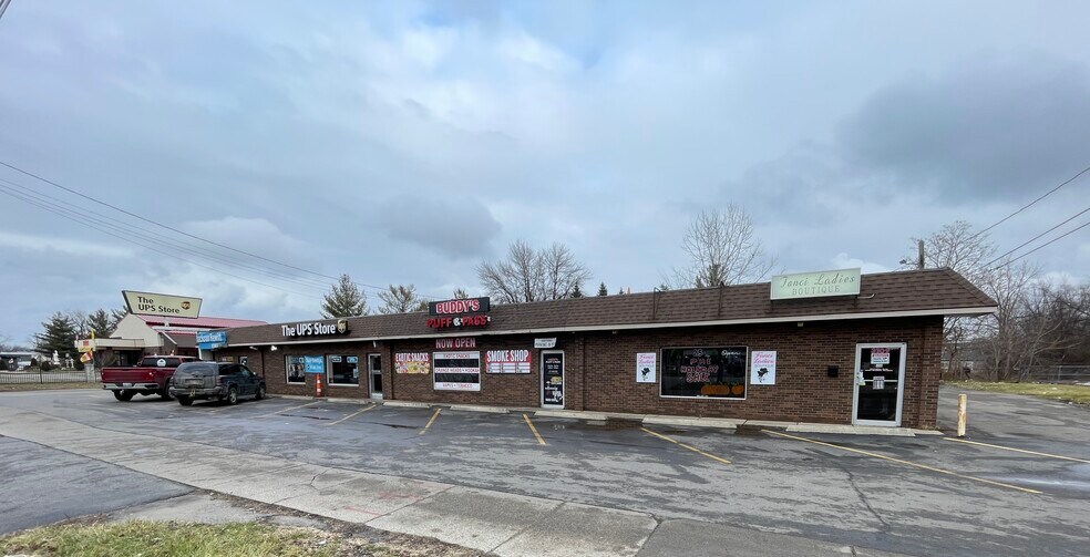 More Photos Of 3101-3109 S Martin Luther King Jr Blvd, Lansing Freestanding For Sale