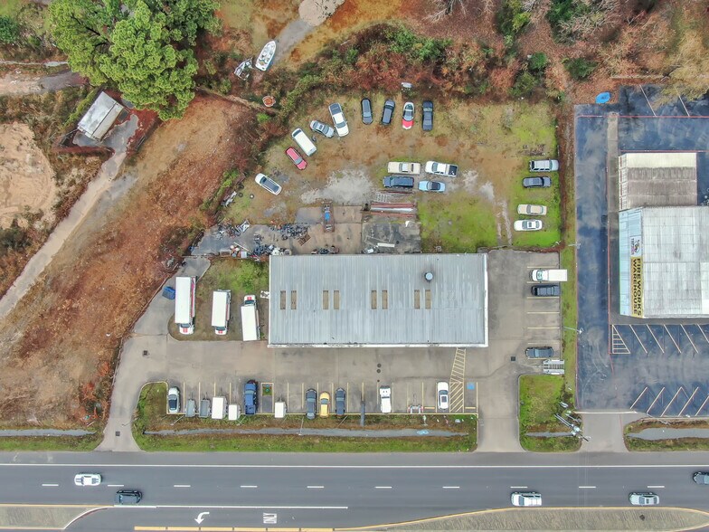 More Photos Of 3050 Farm To Market 2920 Rd, Spring Auto Repair For Sale