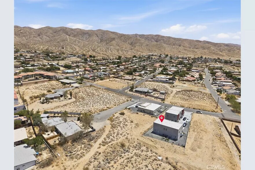 More Photos Of 11075 Mesquite Ave, Desert Hot Springs Apartments For Sale