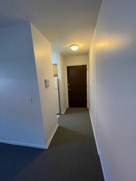 More Photos Of 37 Nippersink Blvd, Fox Lake Apartments For Sale