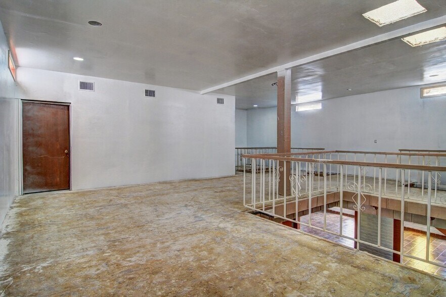 More Photos Of 4061 Highway 35 N, Rockport Restaurant For Lease