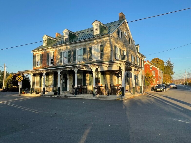 More Photos Of 298 Old Bowers Rd, Mertztown Restaurant For Sale