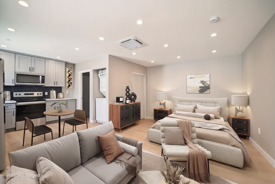 More Photos Of 8434 Oakdale Ave, Winnetka Multifamily For Sale