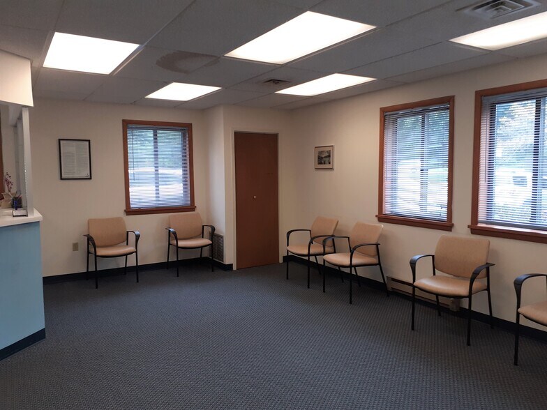 More Photos Of 505 NYS RTE 208, Monroe Office For Sale