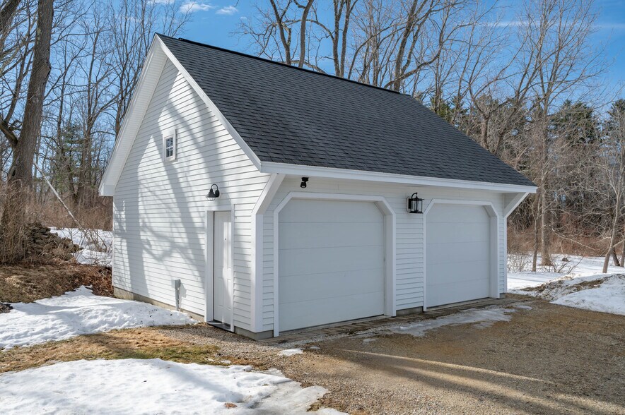 More Photos Of 26 N Main St, Mont Vernon Apartments For Sale