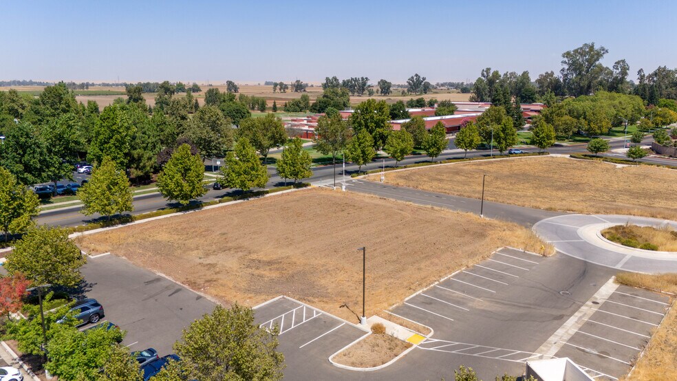 More Photos Of 500 Mercy Avenue, Merced Land For Sale