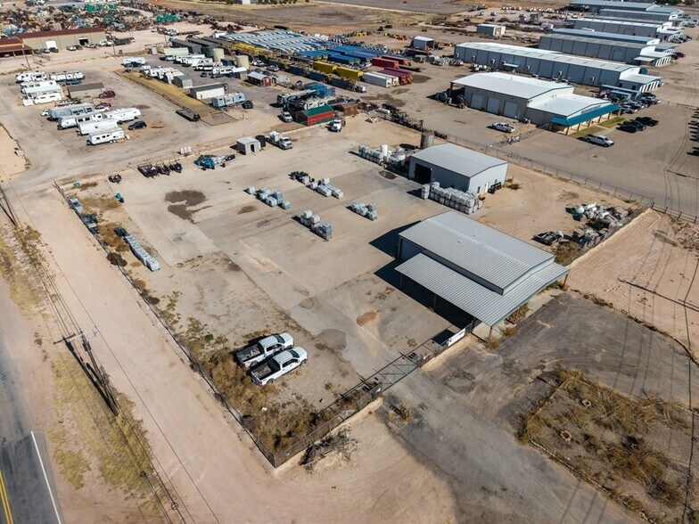 More Photos Of 8316 W I-20, Midland Warehouse For Sale