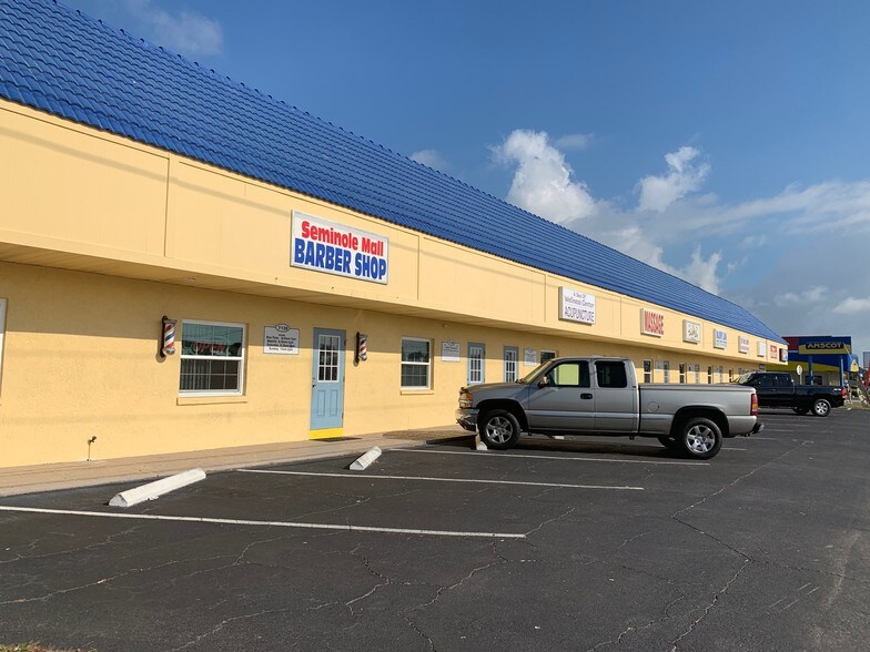 More Photos Of 7120-7190 Seminole Blvd, Seminole Office For Lease