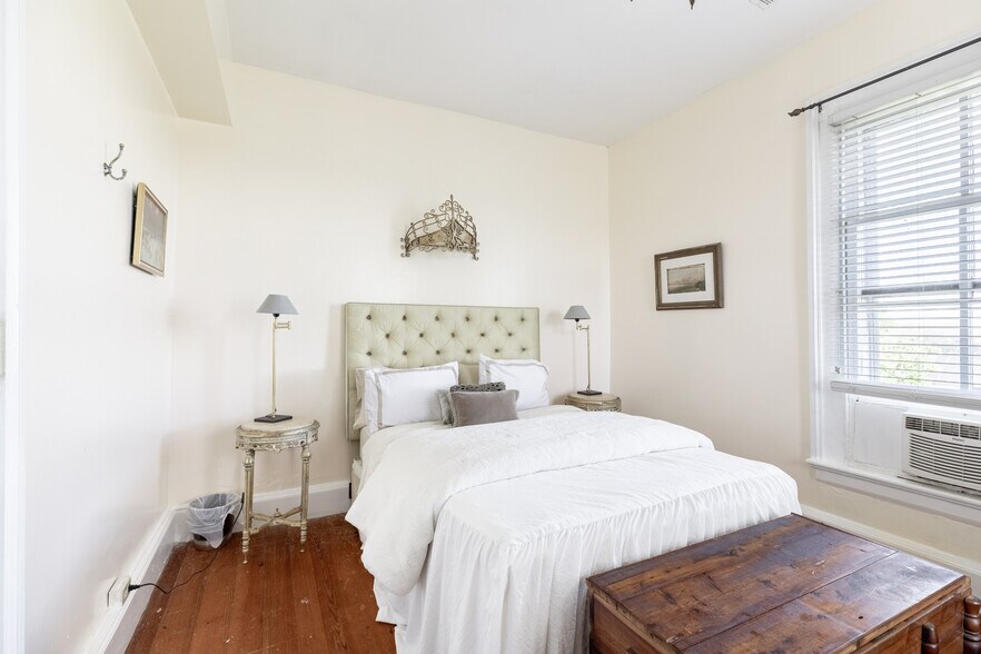 More Photos Of 2416 Lowesville Rd, Amherst Hospitality For Sale