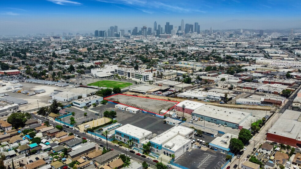 More Photos Of 2720 Compton Ave, Los Angeles Land For Sale