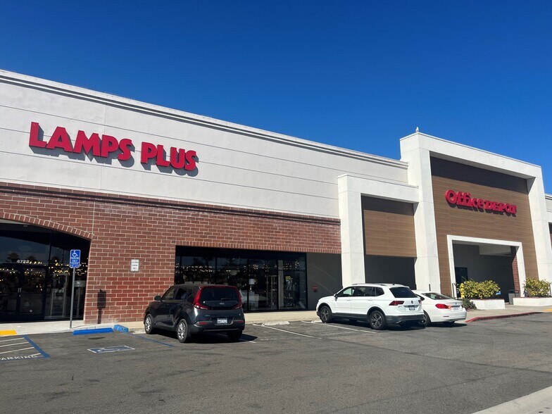 More Photos Of 4687-4731 Telephone Rd, Ventura Unknown For Lease