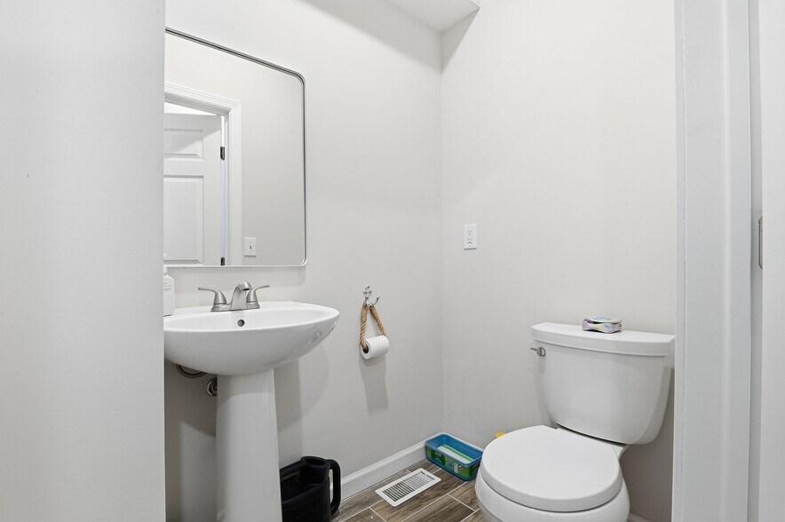 More Photos Of 5 S Main St, Cape May Court House Office Residential For Sale