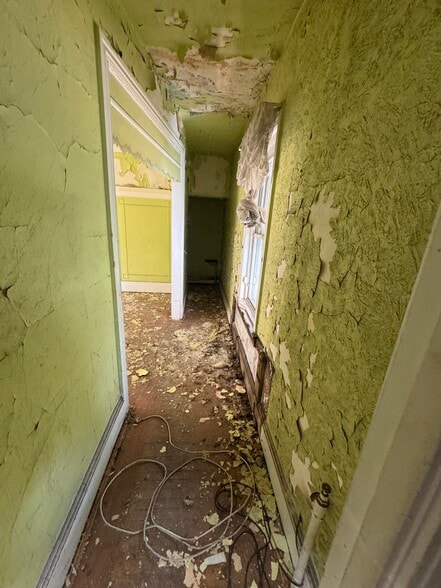 More Photos Of 238 N 53rd St, Philadelphia Funeral Home For Sale