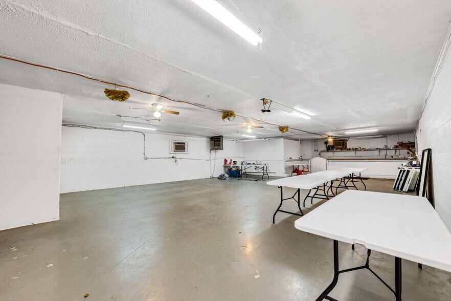 More Photos Of 139 Twilight Rd, Lancaster Religious Facility For Sale