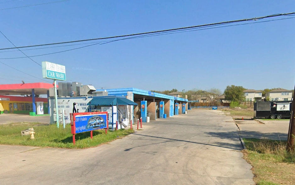 Primary Photo Of 9375 Marbach Rd, San Antonio Carwash For Sale