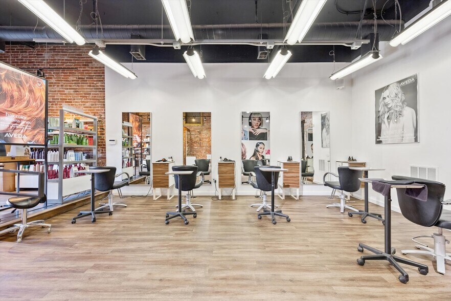 More Photos Of 3390 W 32nd Ave, Denver Storefront For Lease