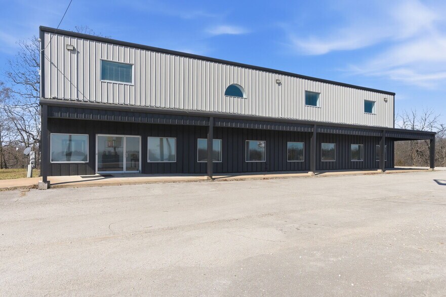 More Photos Of 10923 State Highway 176, Walnut Shade Office For Sale