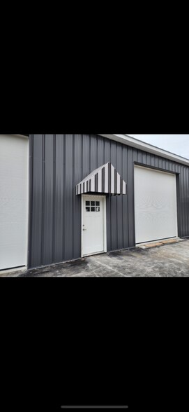 Primary Photo Of 49 Crystal Ln, Sanbornville Warehouse For Lease