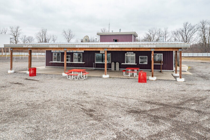 More Photos Of 6501 N Monroe St, Monroe Movie Theatre For Sale