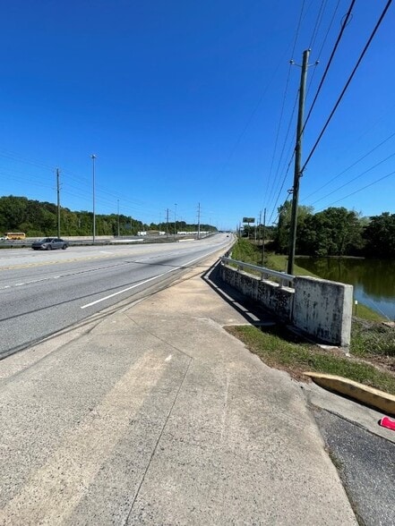 More Photos Of 3500 Riverside Dr, Macon-Bibb Religious Facility For Sale