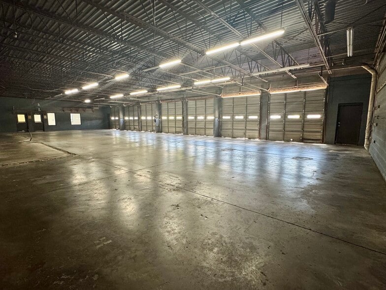 More Photos Of 2560 Old Glory Rd, Clemmons Auto Repair For Lease