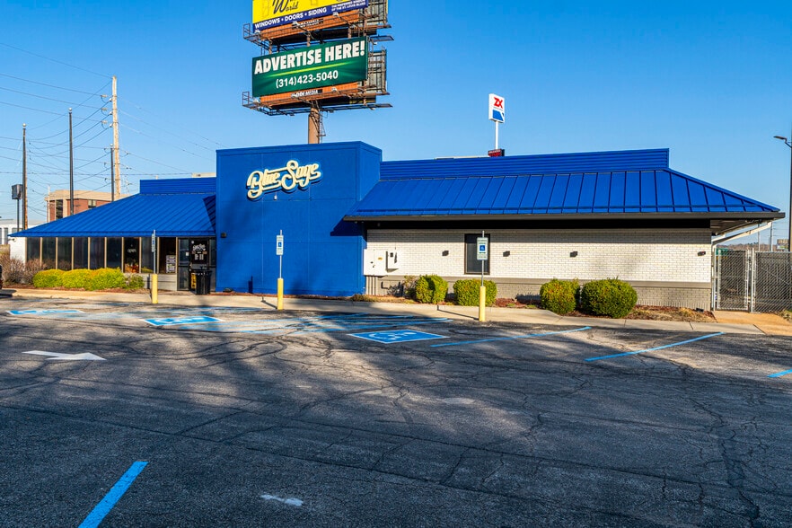 More Photos Of 2093 Smizer Station Rd, Fenton Fast Food For Sale
