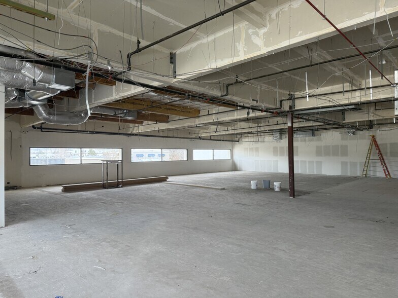 More Photos Of 520 S Rock Blvd, Reno Light Distribution For Lease
