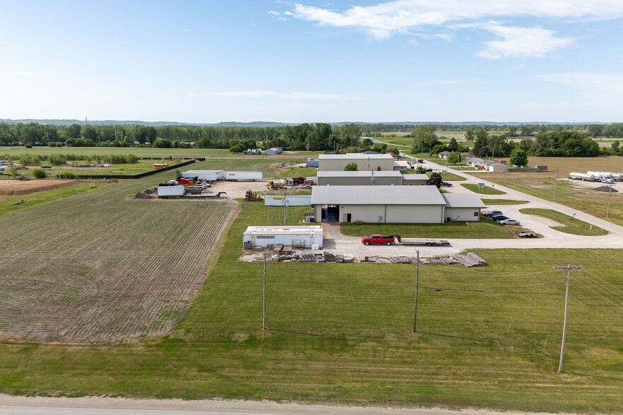 More Photos Of 801 Woodsdale Rd, Elwood Warehouse For Sale