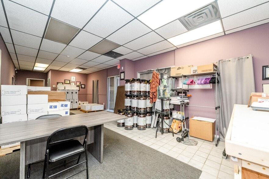 More Photos Of 641 S Crystal Ave, Benton Harbor Winery Vineyard For Sale