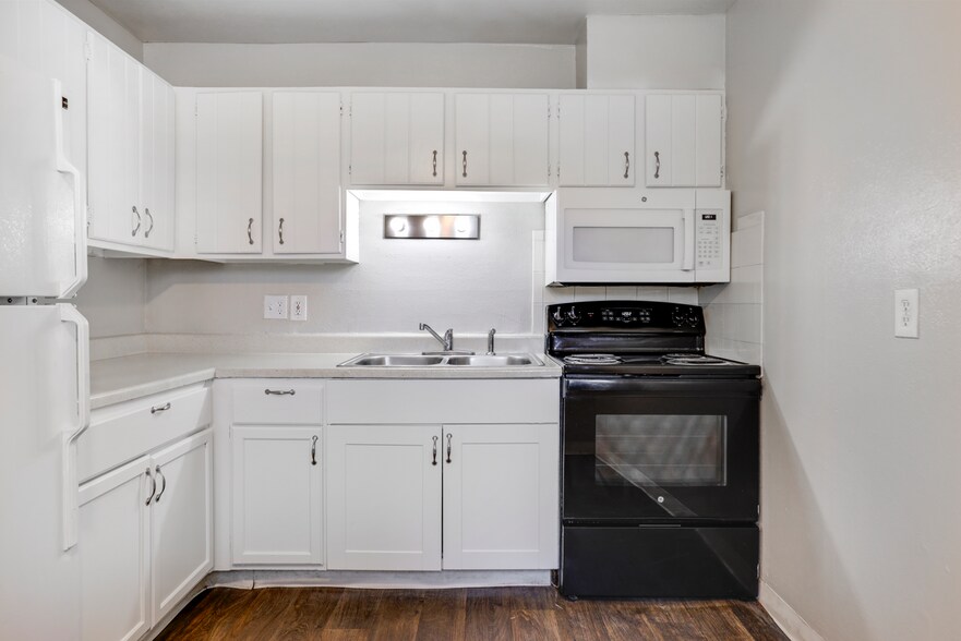 More Photos Of 2301-2395 W Virginia Ave, Denver Apartments For Sale