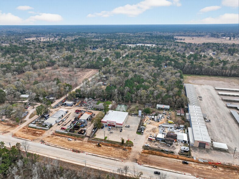 More Photos Of 20084 TX-Hwy 105, Cleveland Freestanding For Sale