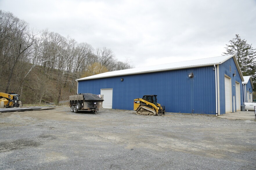 More Photos Of 93 Bierer Lane, Morgantown Industrial For Lease