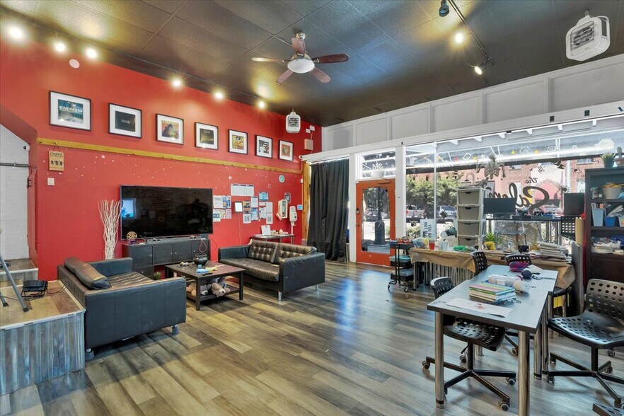 More Photos Of 246 State St, Salem Storefront Retail Residential For Sale