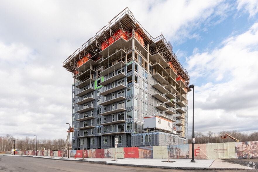 Primary Photo Of 1295 De La Concorde Rue, Lévis Apartments For Lease