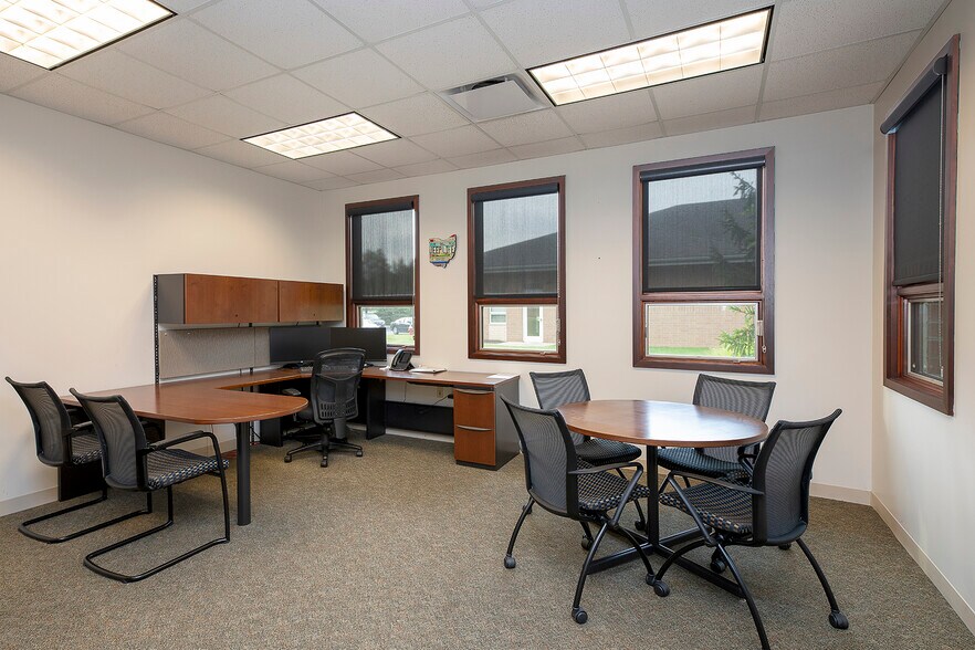 More Photos Of 22710 Fairview Center Dr, Fairview Park Medical For Lease