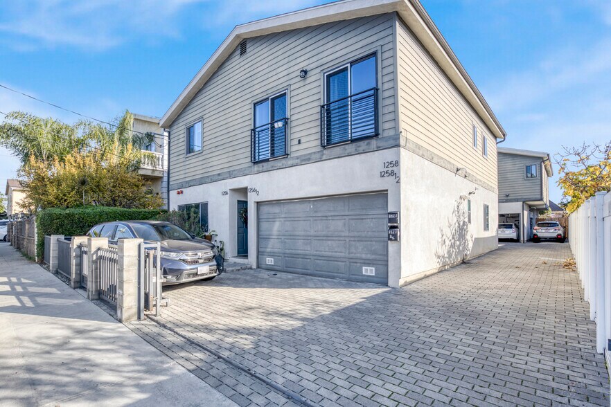 Primary Photo Of 1256 N Hobart Blvd, Los Angeles Apartments For Sale