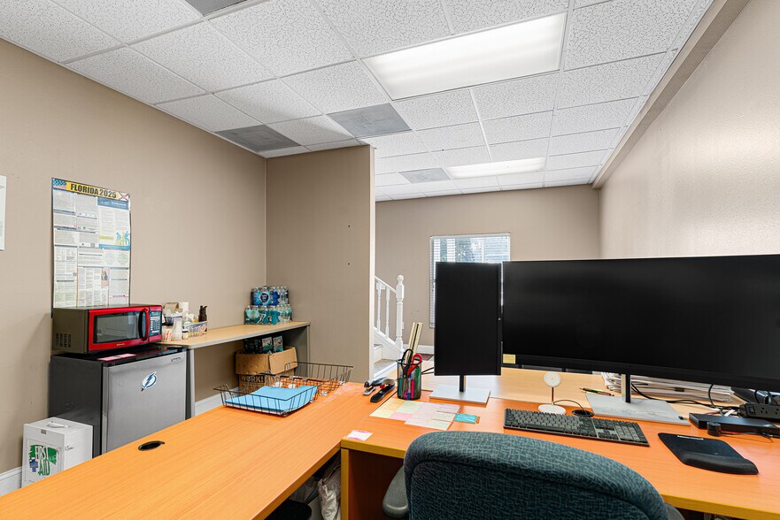 More Photos Of 5001 N Nebraska Ave, Tampa Office For Lease