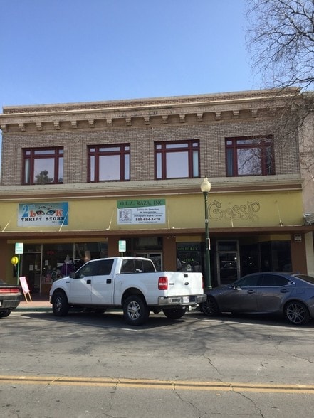More Photos Of 138-142 S K St, Tulare Storefront Retail Office For Lease