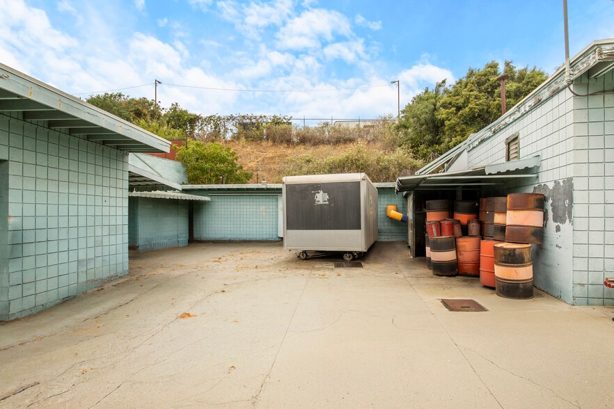 More Photos Of , Inglewood Industrial For Sale