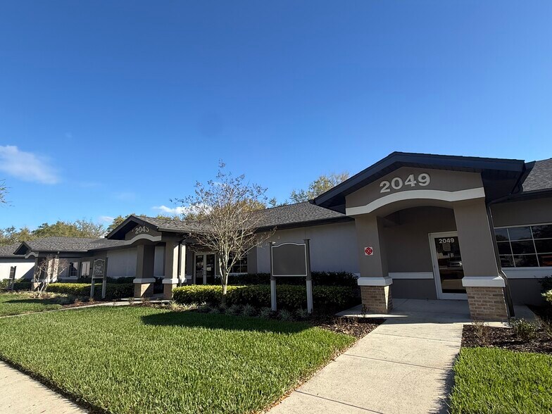 More Photos Of 2035-2055 Little Rd, New Port, New Port Richey Medical For Lease