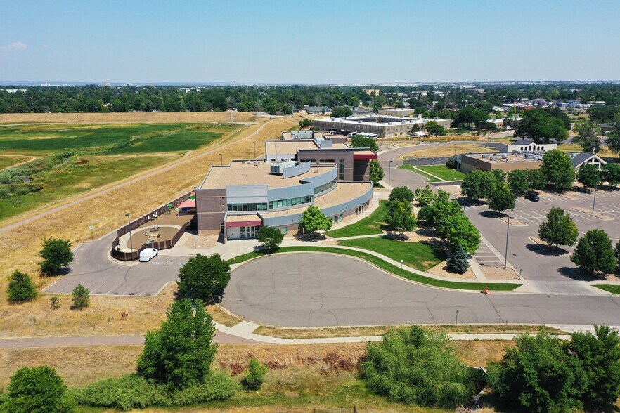 More Photos Of 801 Yosemite St, Denver Schools For Sale