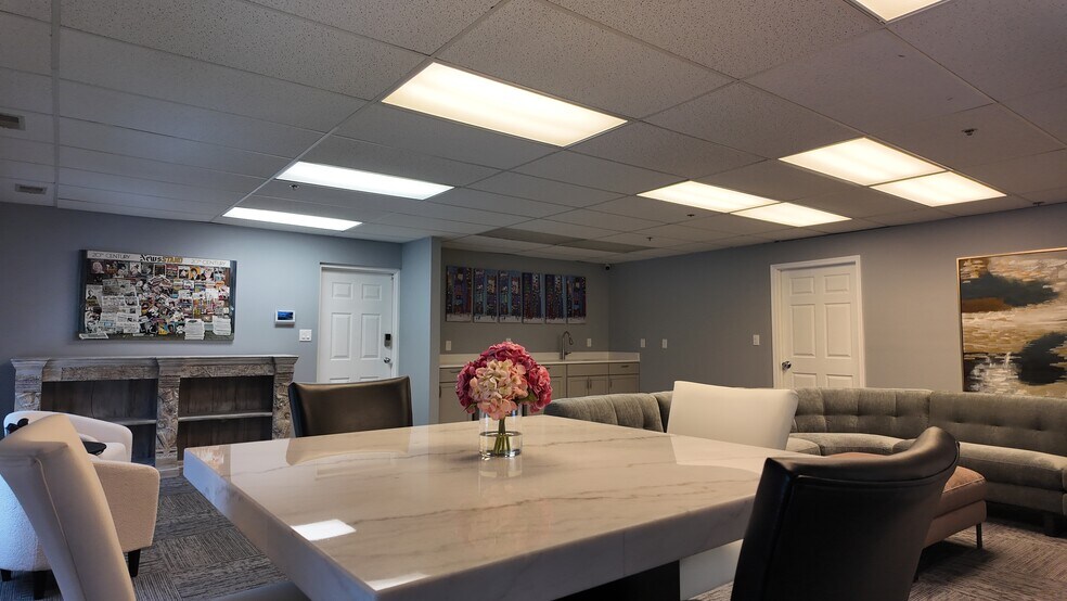 More Photos Of 5090-5096 Dorsey Hall Dr, Ellicott City Medical For Sale