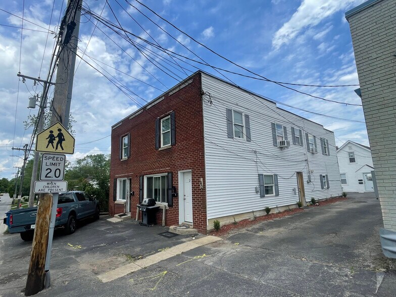 Primary Photo Of 140 N West St, Crown Point Apartments For Sale